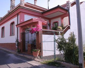 La Villetta - Villa San Giovanni - Edificio