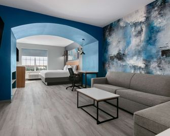 La Quinta Inn & Suites by Wyndham Ft. Worth - Burleson - Burleson - Спальня