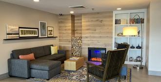 Country Inn & Suites by Radisson, Marion, IL - Marion - Sala de estar
