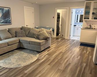 Studio apartment in Dartmouth - Dartmouth - Living room