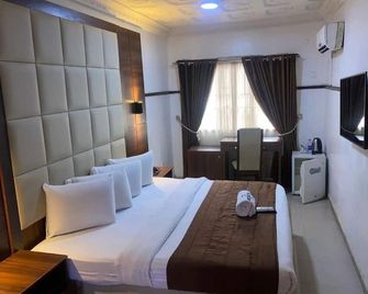 Presken Hotel And Suites (Gra) - Lagos - Dormitor