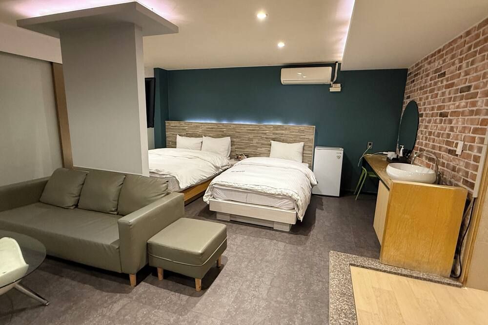 Daegu Seongseo Hotel May thumbnail 3