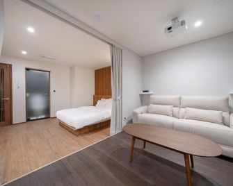 Simjak Hotel by Anook - Hwaseong - Bedroom