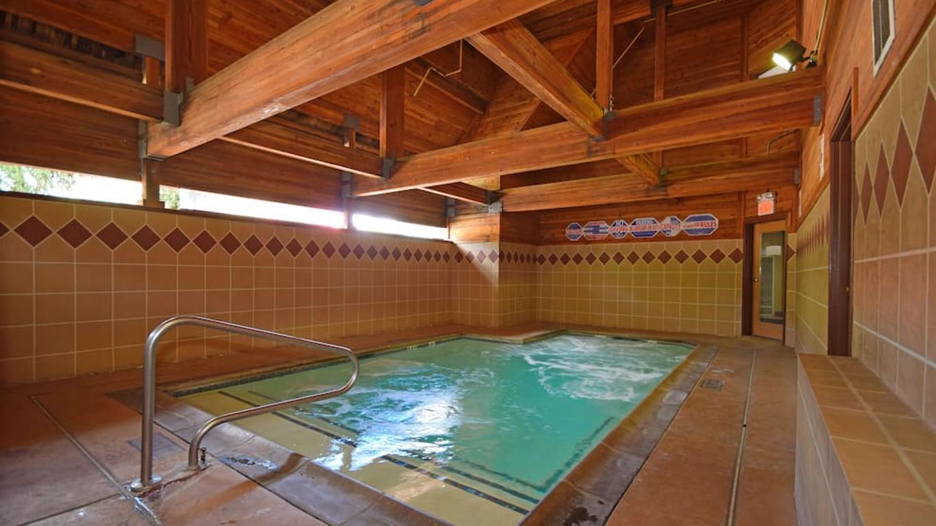 Quality Inn near Mammoth Mountain Ski Resort