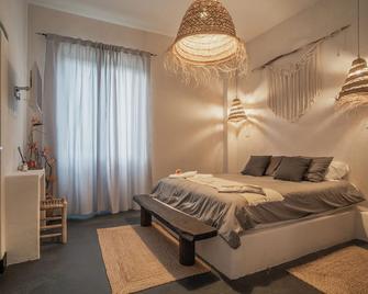 la torre boutique rooms - Procida - Schlafzimmer