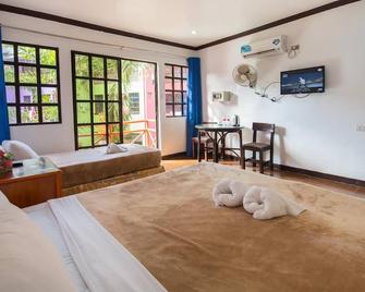 The Club Ten Beach Resort Boracay - Boracay - Bedroom