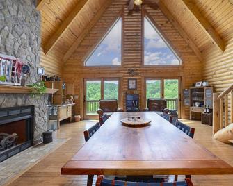 Lookout Suite - Mountain View - Roanoke - Spisestue