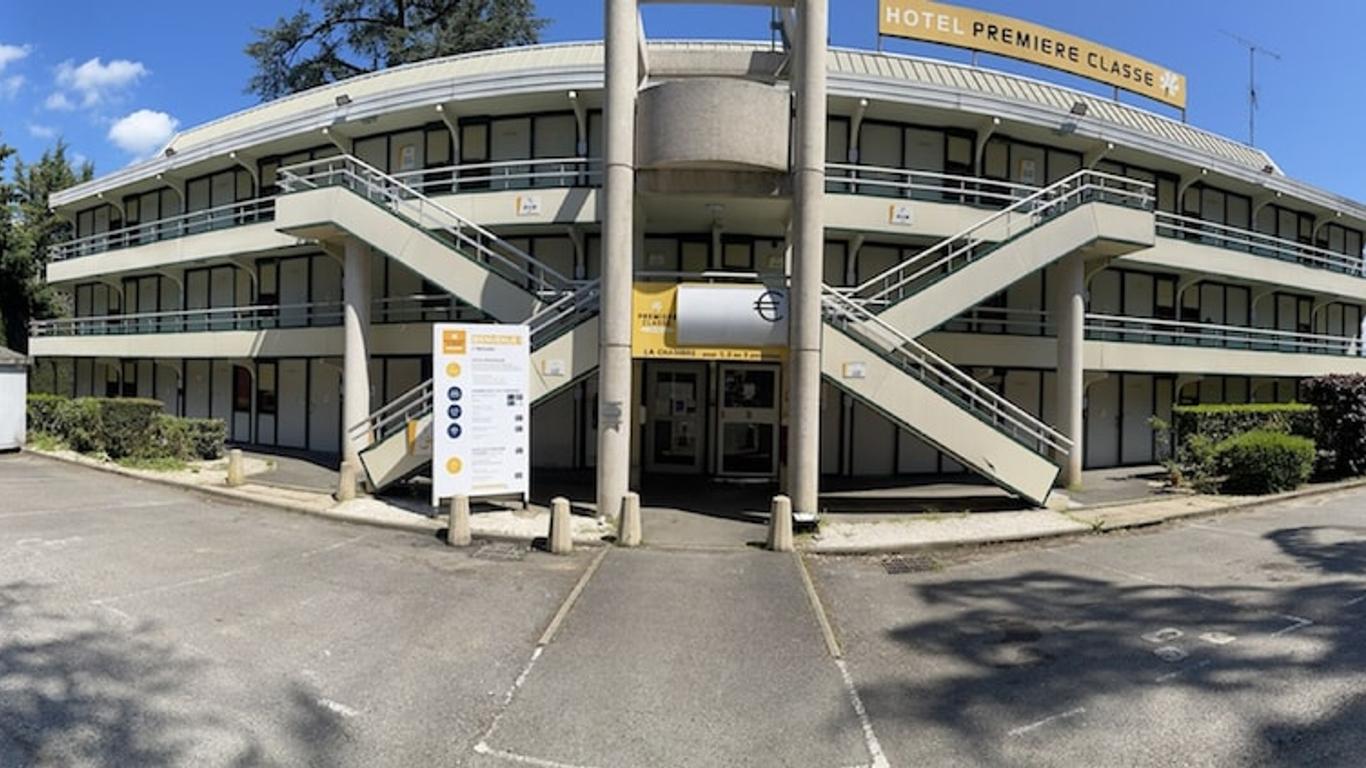 بريمير كلاس سانت إتيني نور - فيلارز