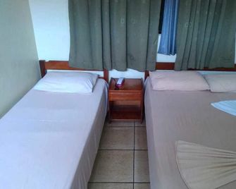 Hotel Regina - Porto Velho - Habitación