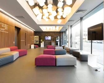Apartment Bloc - Birmingham - Lobby