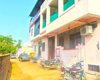 Hotel Tiger Pgh-Ranthambhor Rd, Saptar, - Sawāi Mādhopur - Edificio