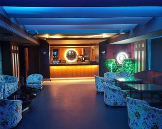 Grand Riviera - Jammu - Lounge