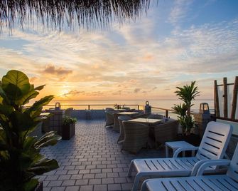 Hotel Ocean Grand at Hulhumale - Malé - Balcony