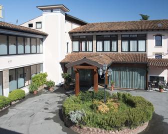 Primotel Brescia - Bréscia - Edifício