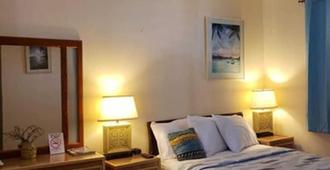 Midtown Guest House - Saint Thomas - Schlafzimmer