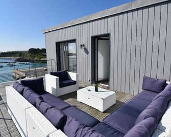 Villa de la Digue, 6 people, waterfront, SPA - Sibiril - Balcony