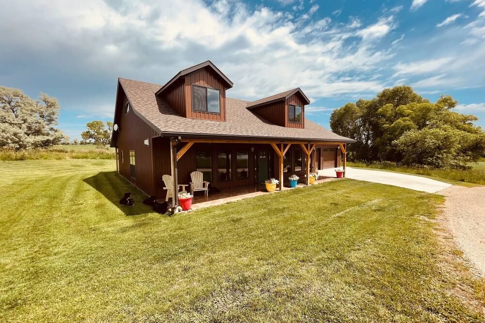 3 bedroom guest house with mountain views in Big Horn, Wyoming - Sheridan - Building
