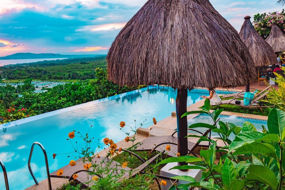 Marqis Sunrise Sunset Resort and Spa - Tagbilaran - Svømmebasseng