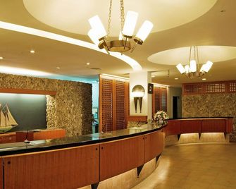 Yoho Beach Resort - Hengchun Township - Front desk