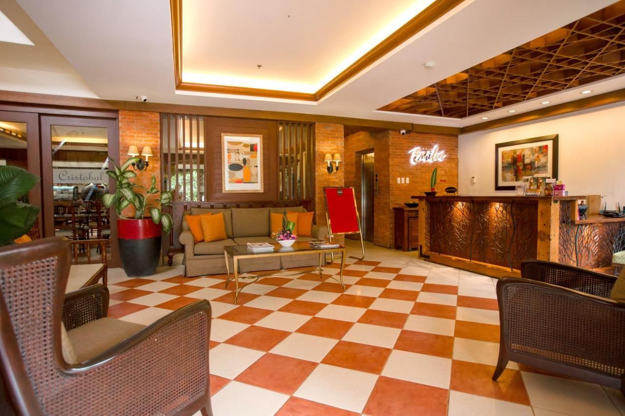 Hotel Emilia thumbnail 2
