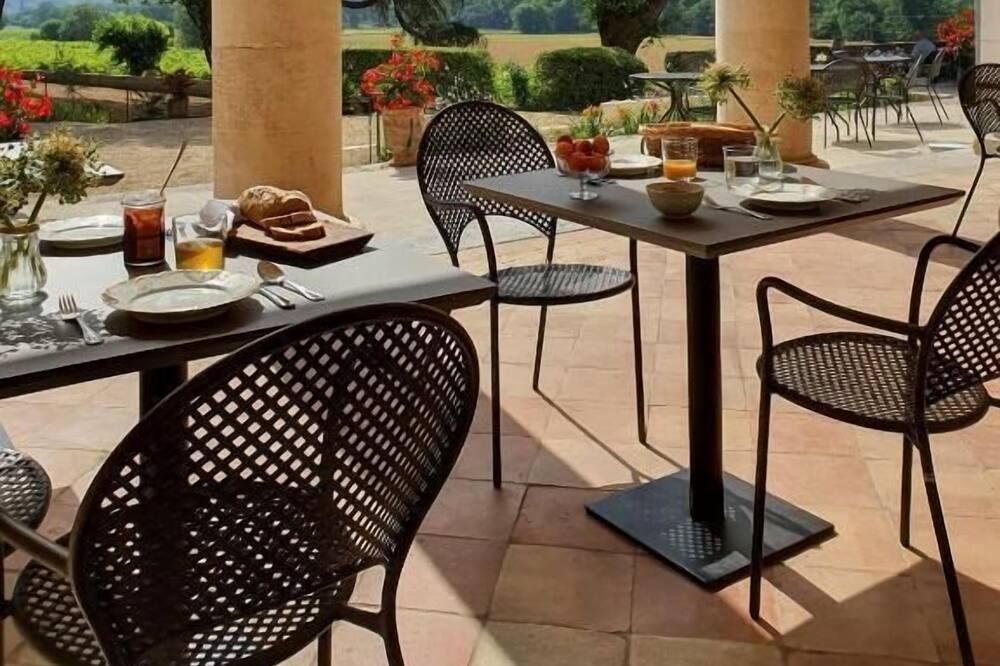 أوتل فيلا والباوم - فالون-بون-دارك - شرفة مرصوفة