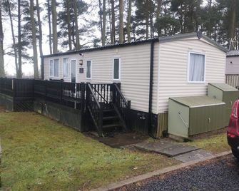 Comfy golf course view at Lilliardsedge - Jedburgh