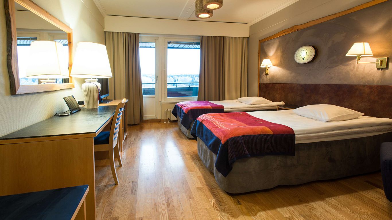 سكانديك بوجانهوفي