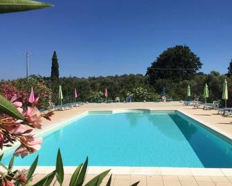 Agriturismo il Nazareno - Cecina - Pool