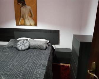 Quintinha dos Queiroses - Tuias - Habitación