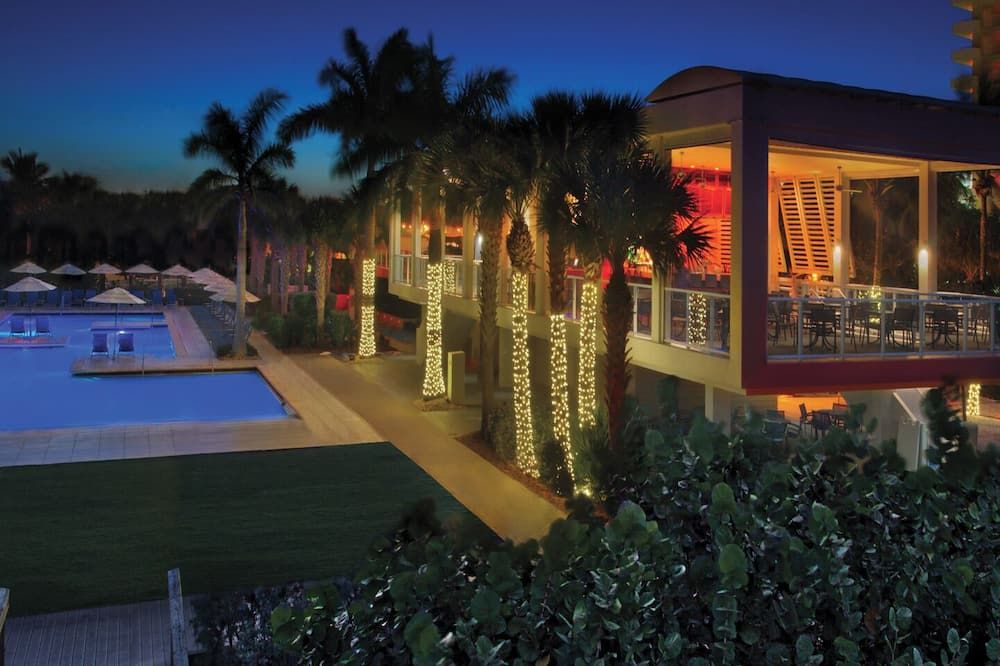 Resort with 2 bedrooms and AC in lovely Marco Island - Marco Island - Pool