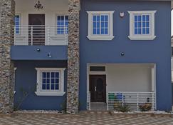 1 Bedroom Apartment - Accra - Bâtiment