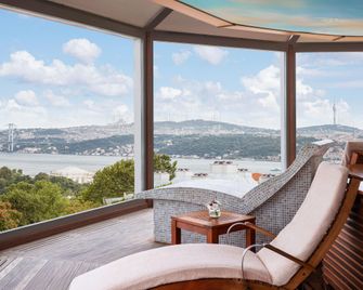 Intercontinental Hotels Istanbul By IHG - איסטנבול - מרפסת