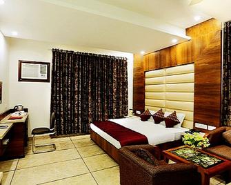 Hotel Grand Inn - Jammu - Habitación