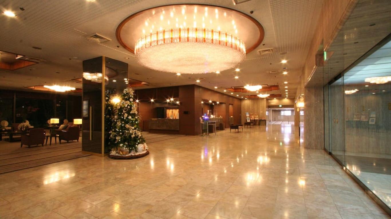 岡山廣場酒店 - 岡山
