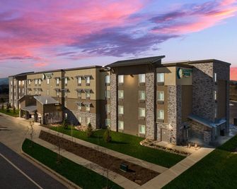 Woodspring Suites Fort Collins - Fort Collins - Bâtiment