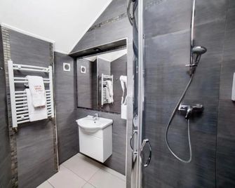 드보르 올림프 - 스탈로바 볼라