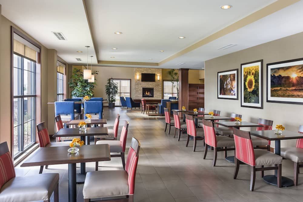 كومفرت سويتس فارجو ميديكال سنتر