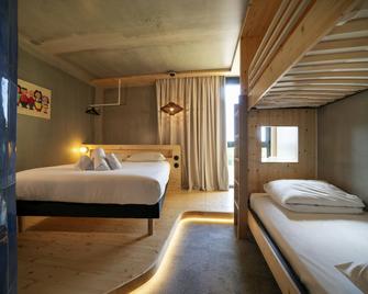 greet hotel Cernay Mulhouse - Cernay - Slaapkamer