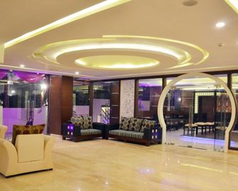 Hotel Casaya Inn - Lucknow - Σαλόνι ξενοδοχείου