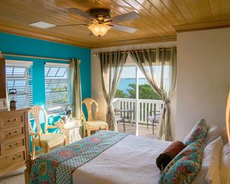 Gems at Paradise Beach Hotel - Clarence Town - Bedroom