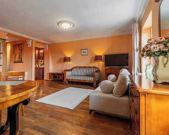 Rentplanet - Apartamenty Rynek - Wrocław - Sala de estar