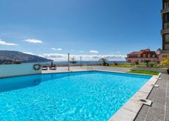 Suite 106 - Two bedroom apartment - Funchal - Piscina