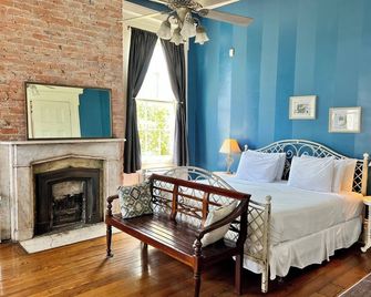 كريول جاردينز جيستهاوس آند إن - نيو اورليانز - غرفة نوم