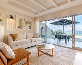 Netanya Noosa Beachfront Resort - Noosa Heads - Habitación