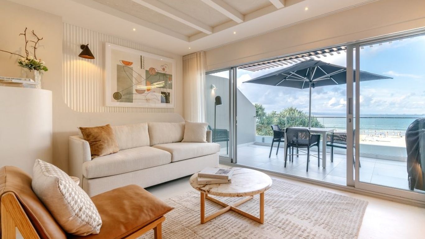 Netanya Noosa Beachfront Resort