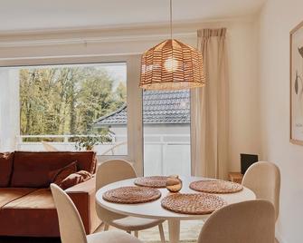 Warmstay I Ferienwohnung In Bester Lage I Key-Box Check-In - Hagen - Comedor
