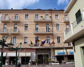 Hotel Stella d'Italia - Rimini - Building