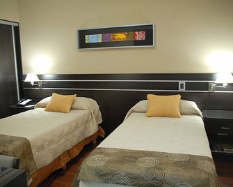Hotel Francia - San Miguel de Tucumán