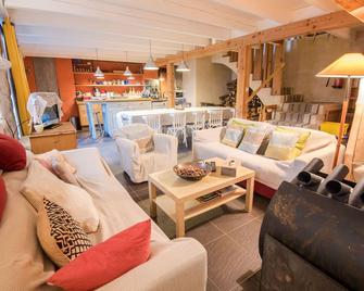 Ardèche - Vacation rental - Saint-Jean-Roure - Sala de estar