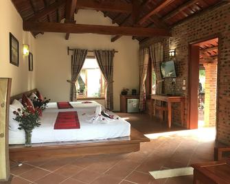 Chez Loan Hotel - Ninh Binh - Bedroom